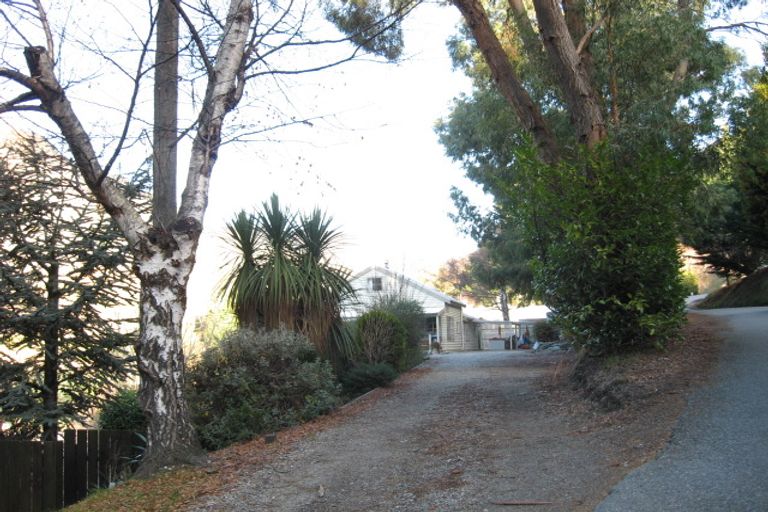 Photo of property in 1 Mcchesney Road, Arthurs Point, Queenstown, 9371