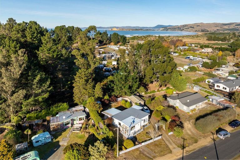 Photo of property in 10 Stewart Street, Waikouaiti, 9510