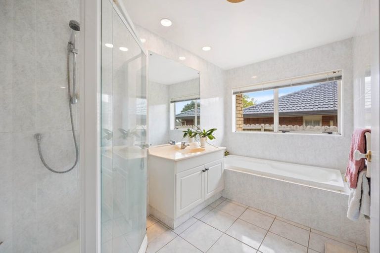 Photo of property in 88 Kilkenny Drive, Dannemora, Auckland, 2016