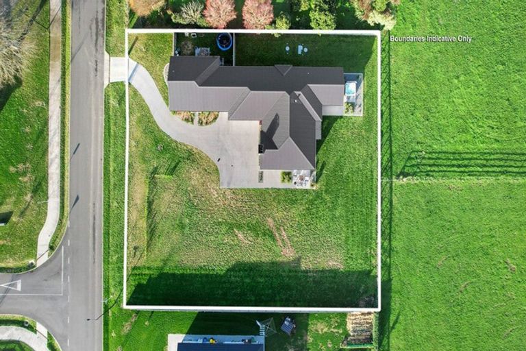 Photo of property in 30 Seachange Drive, Leamington, Cambridge, 3432