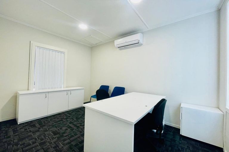 Photo of property in 6/220 Great South Road, Takanini, 2112