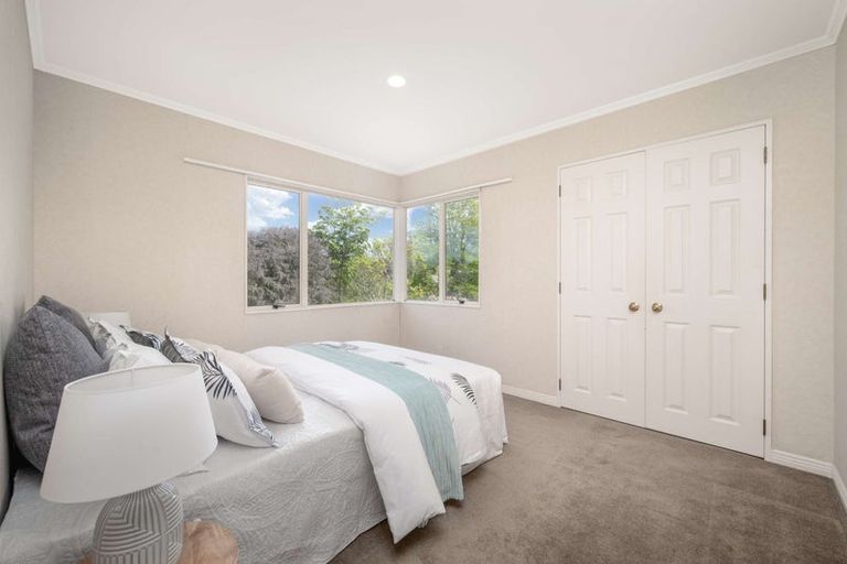 Photo of property in 28 Astoria Place, Northpark, Auckland, 2013