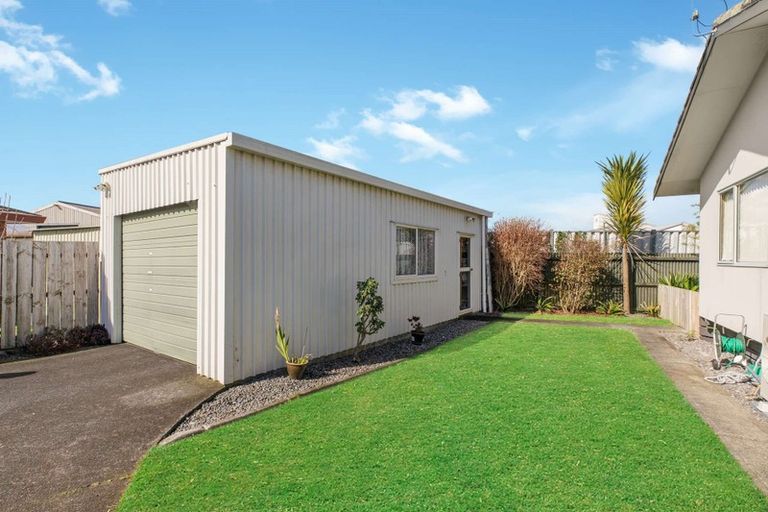 Photo of property in 97h Settlement Road, Papakura, 2110