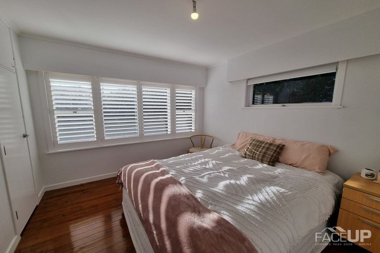 Photo of property in 75 Don Buck Road, Massey, Auckland, 0614