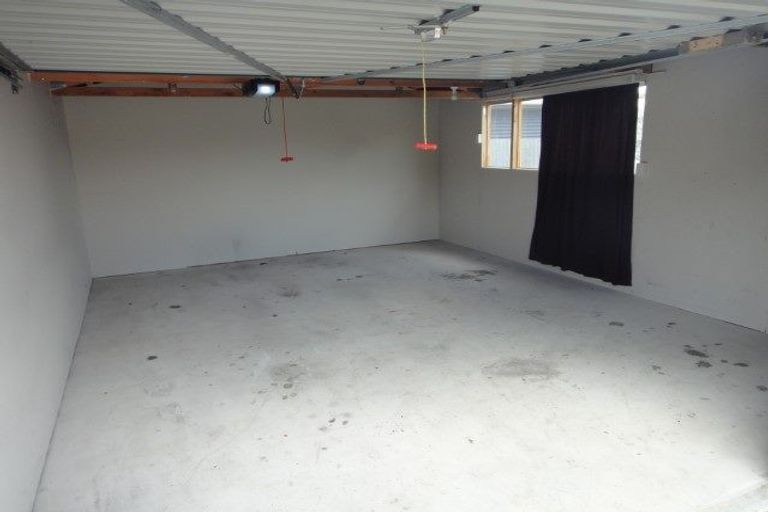 Photo of property in 113 Main North Road, Papanui, Christchurch, 8052