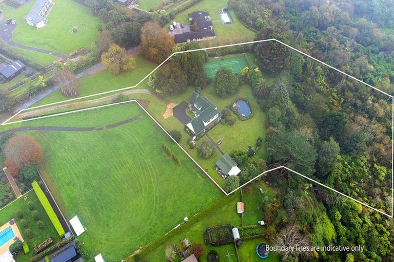 Photo of property in 9b Dalbeth Place, Matangi, Hamilton, 3284