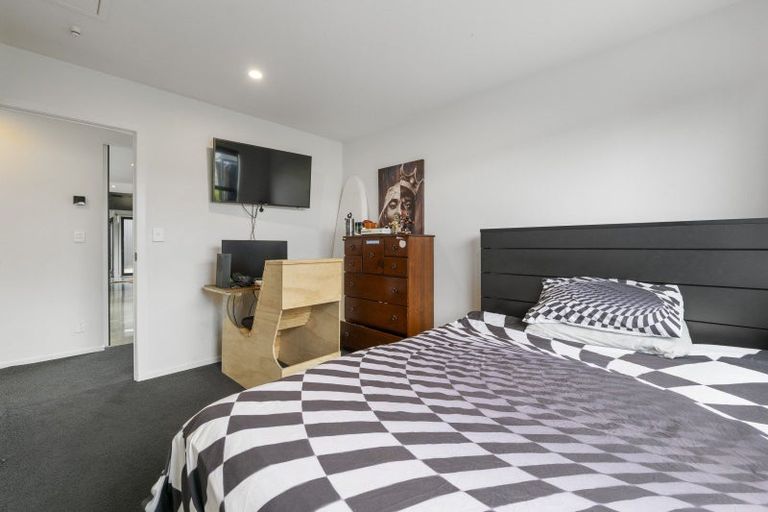 Photo of property in 9b Cross Street, Lepperton, New Plymouth, 4373