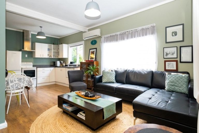 Photo of property in 2 Paradise Road, Napier South, Napier, 4110