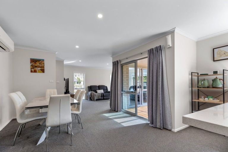 Photo of property in 269 Lakes Boulevard, Pyes Pa, Tauranga, 3112