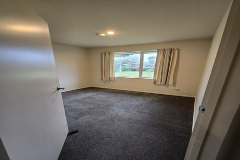 Photo of property in 6 Seadown Crescent, Amberley, 7410