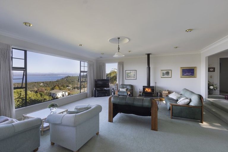Photo of property in 65 Mapara Road, Acacia Bay, Taupo, 3385