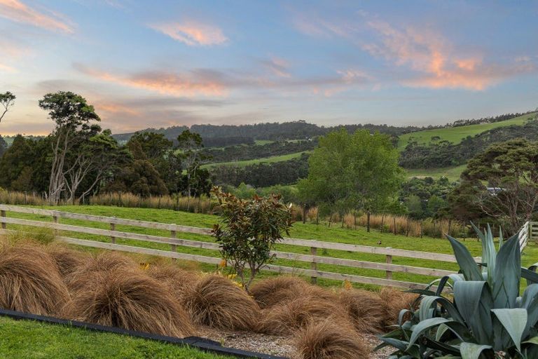 Photo of property in 200e Valley Road, Waimauku, 0881