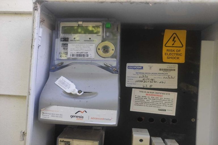 Photo of property in 42 Kamahi Street, Stokes Valley, Lower Hutt, 5019