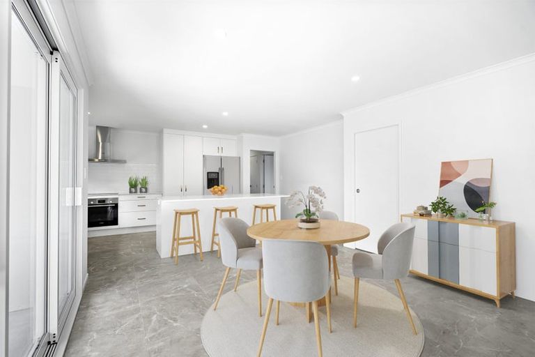 Photo of property in 63 Glenbervie Drive, Glenbervie, 0173