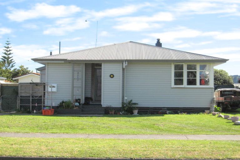 Photo of property in 29 Kowhai Street, Te Hapara, Gisborne, 4010