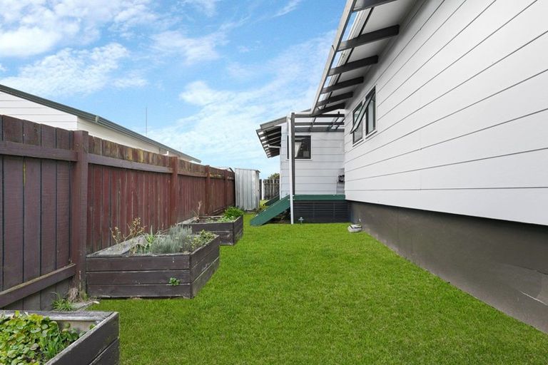Photo of property in 102a Eversham Road, Mount Maunganui, 3116