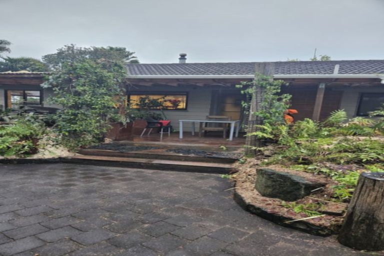 Photo of property in 2 Reseda Place, Papatoetoe, Auckland, 2025