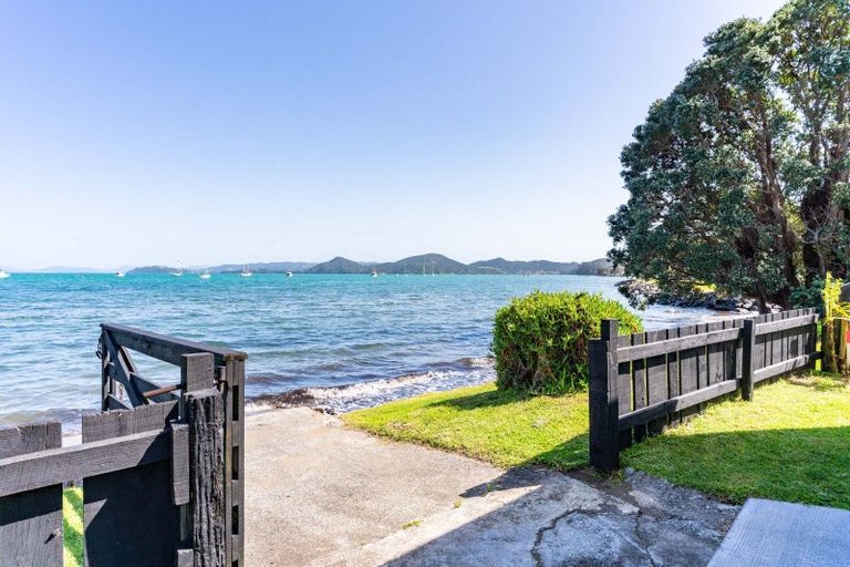 Photo of property in 2050 Whangarei Heads Road, Whangarei Heads, Whangarei, 0174