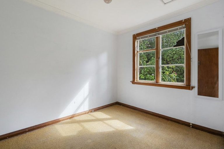 Photo of property in 59-61 Airlie Road, Plimmerton, Porirua, 5026