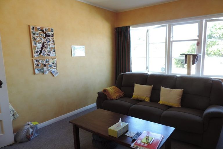 Photo of property in 66 Norton Park Avenue, Fairfield, Lower Hutt, 5011