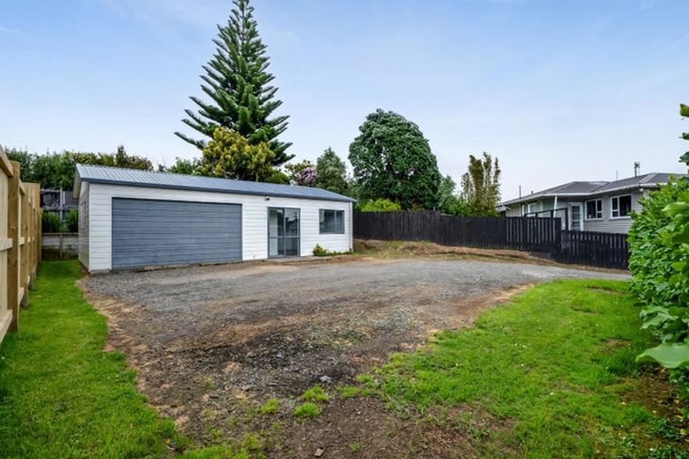 Photo of property in 111 Ngamotu Road, Spotswood, New Plymouth, 4310