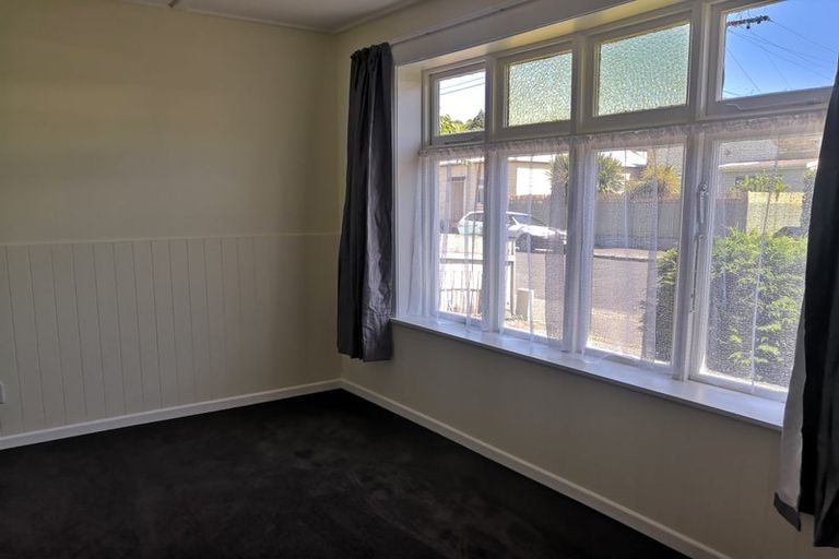 Photo of property in 16 Selwyn Street, North East Valley, Dunedin, 9010