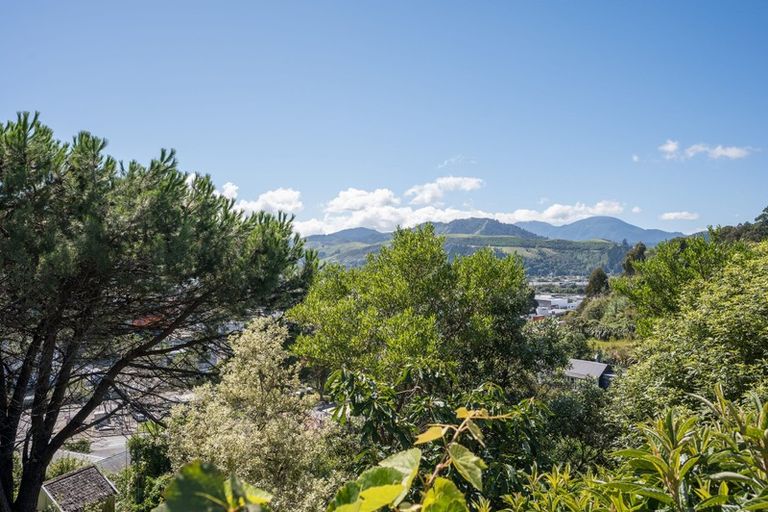 Photo of property in 42 Queens Road, Stepneyville, Nelson, 7010