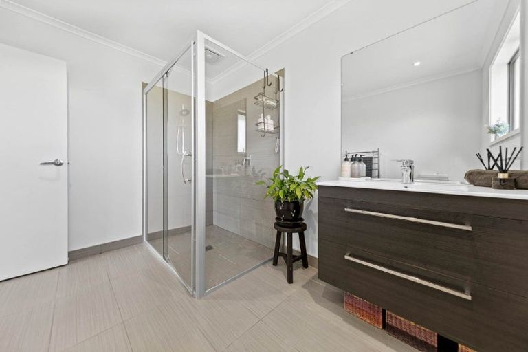 Photo of property in 9 Fitzgerald Road, Drury, 2113