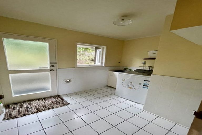 Photo of property in 69 Ironside Road, Johnsonville, Wellington, 6037