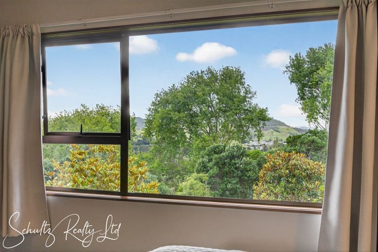 Photo of property in 71 Gorge Road, Maungaturoto, 0520