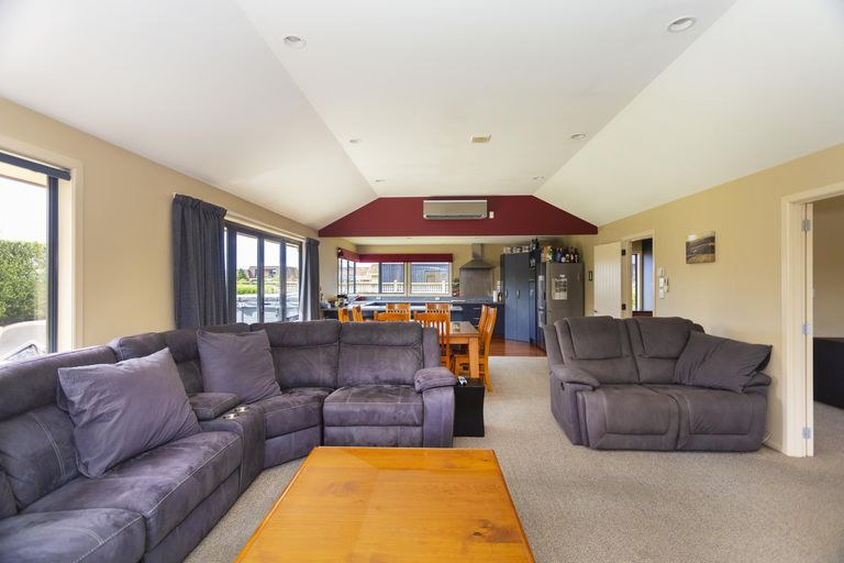 Photo of property in 44 Redcastle Road, Oamaru North, Oamaru, 9400