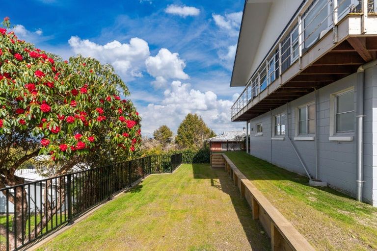 Photo of property in 87 Acacia Bay Road, Nukuhau, Taupo, 3330