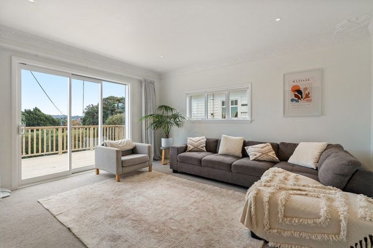 Photo of property in 55 Cashmere Avenue, Khandallah, Wellington, 6035