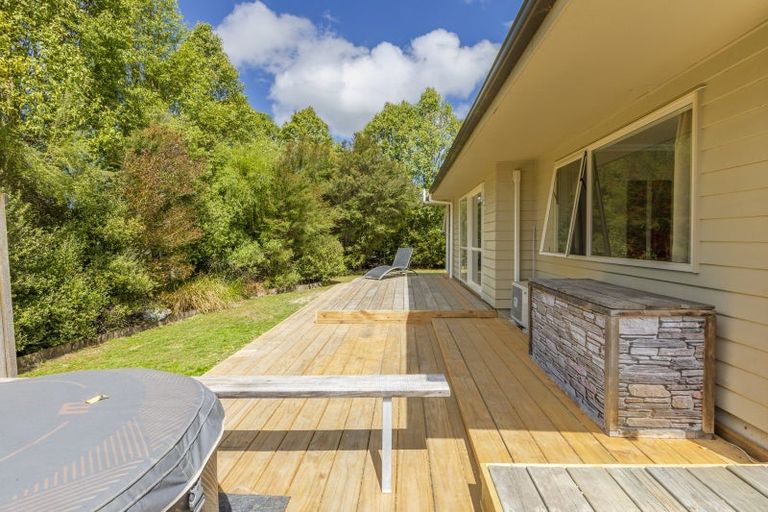 Photo of property in 345 White Road, Waipawa, Otane, 4277