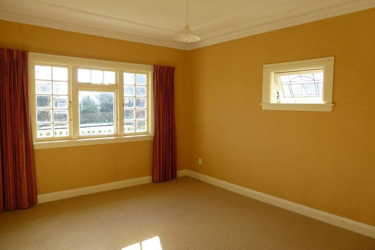 Photo of property in 42 Matamau Street, Palmerston North, 4414