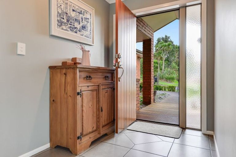 Photo of property in 16 Trinidad Place, Flagstaff, Hamilton, 3210