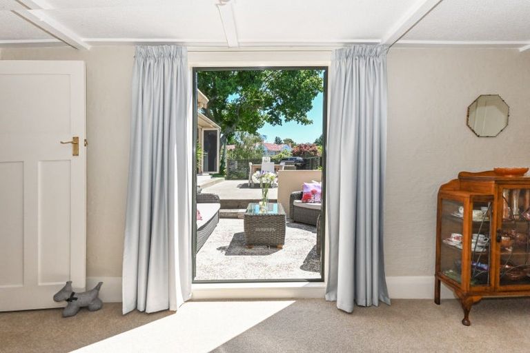 Photo of property in 17 Kopanga Road, Havelock North, 4130