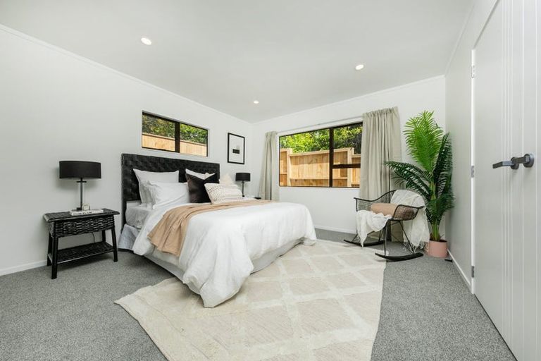 Photo of property in 112c Roberts Road, Te Atatu South, Auckland, 0610