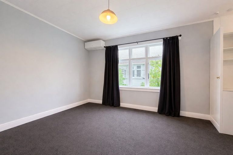 Photo of property in 4/6 Balfour Street, Mornington, Wellington, 6021