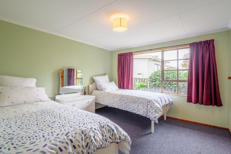 Photo of property in 16a Clyde Street, Winton, 9720