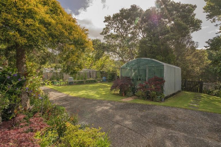 Photo of property in 29 School Of Mines Lane, Kuaotunu, Whitianga, 3592