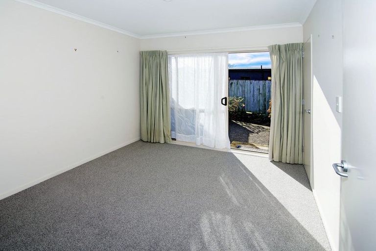 Photo of property in Holdsworth Villas, 34/2 William Donald Drive, Solway, Masterton, 5810