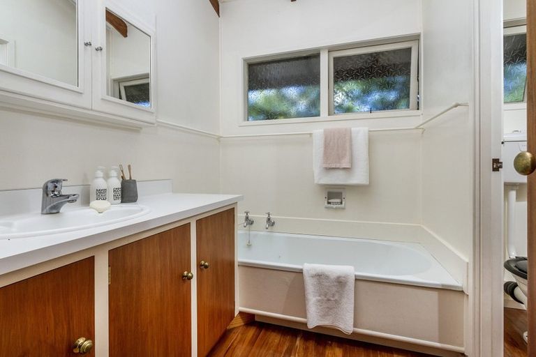 Photo of property in 45 The Esplanade, Manly, Whangaparaoa, 0930