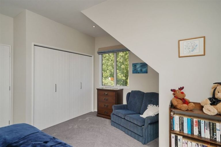 Photo of property in 32 Glenelg Spur, Hillsborough, Christchurch, 8022