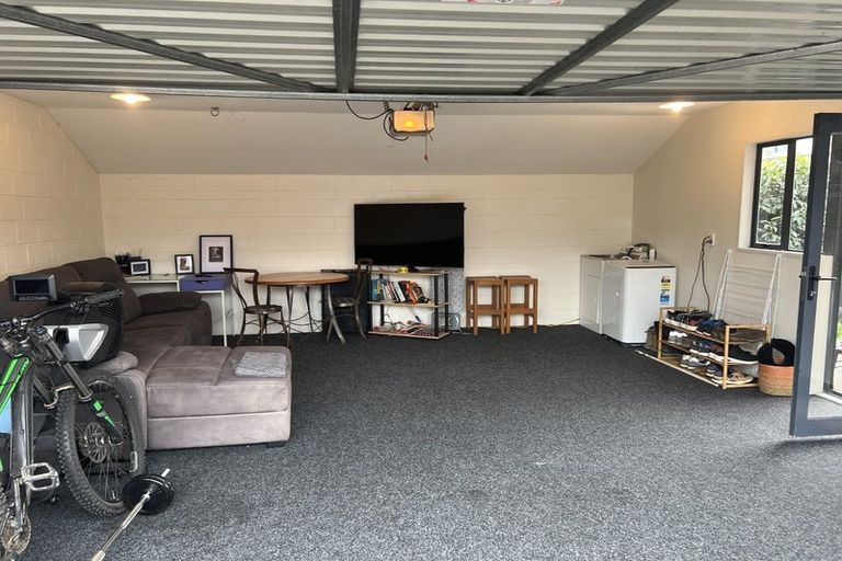 Photo of property in 2/83 Grafton Street, Waltham, Christchurch, 8011