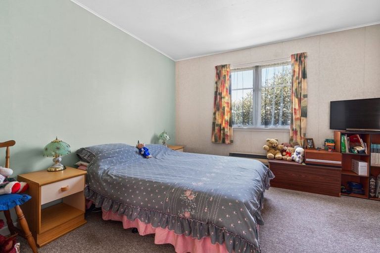 Photo of property in 52 Norton Street, Te Kopuru, 0391