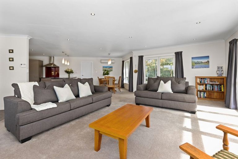 Photo of property in 302 Murdoch Road West, Raureka, Hastings, 4120