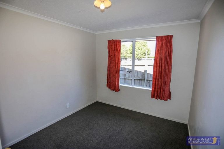 Photo of property in 190a Wainoni Road, Avondale, Christchurch, 8061
