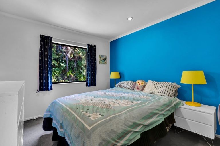 Photo of property in 10a Kororako Grove, Whalers Gate, New Plymouth, 4310