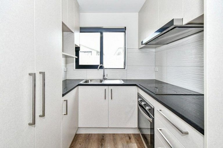 Photo of property in 1c Ainsdale Place, Manurewa, Auckland, 2102